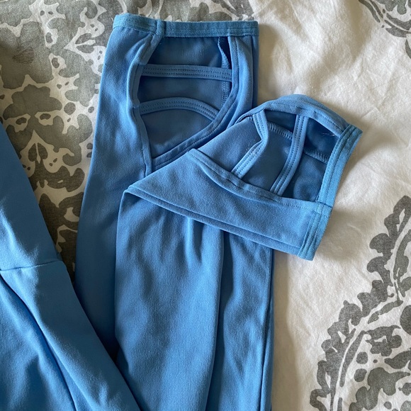 Gymshark leggings🦈 - Picture 4 of 6